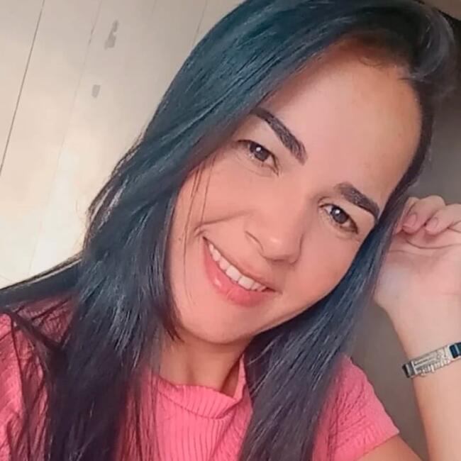 Babysitter in Uberlândia: Itamares maiara