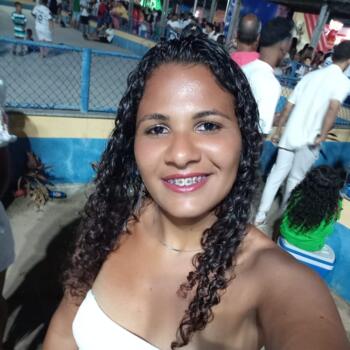 Babysitter Campos dos Goytacazes: Íris