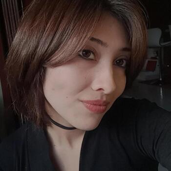 Babysitter in Pilar: Oriana