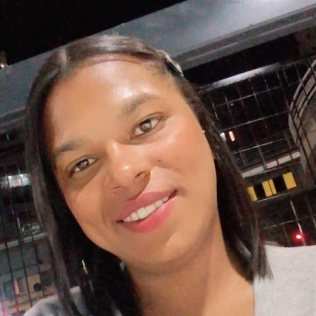 Babysitter in São Paulo: Karoline