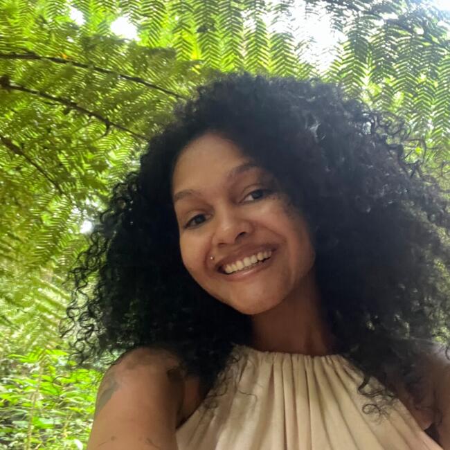 Babysitter in Novo Hamburgo: Jaíne