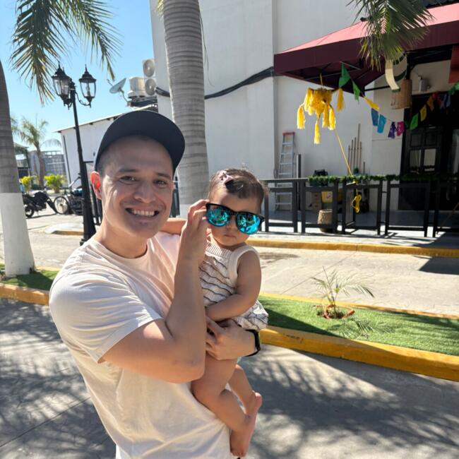 Babysitting job in Las Jarretaderas: Alejandra