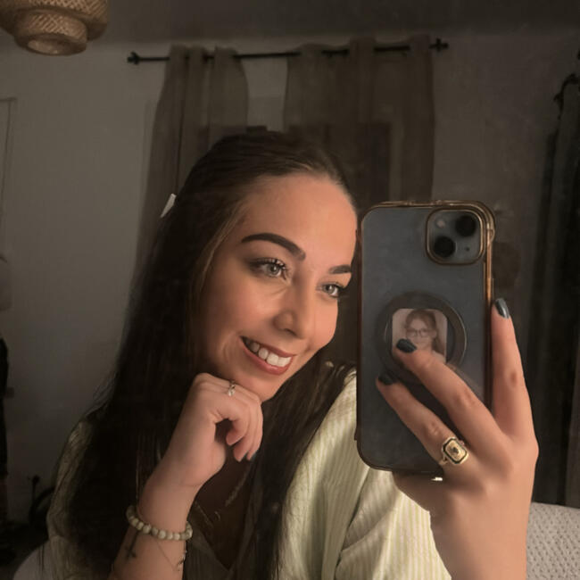 Babysitter in Bédarrides: Clara