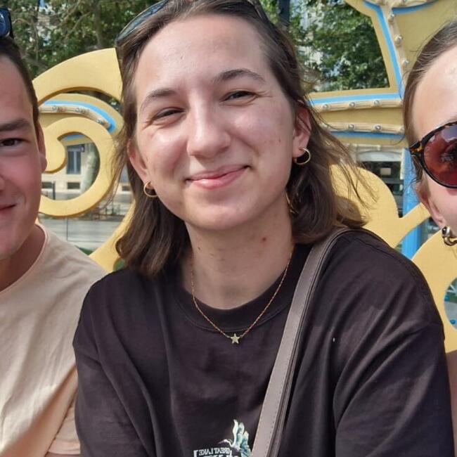 Babysitter in Marcy-l'Étoile: Emma