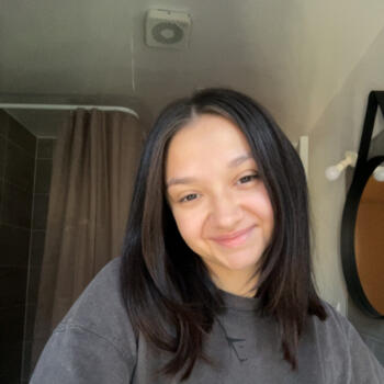 Babysitter in Lempdes-sur-Allagnon: Amelia