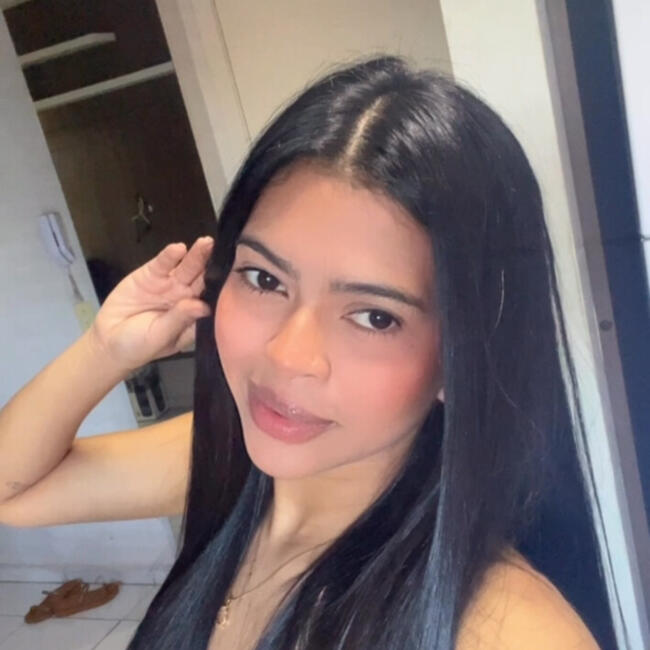 Babysitter in Criciúma: Gabrielle