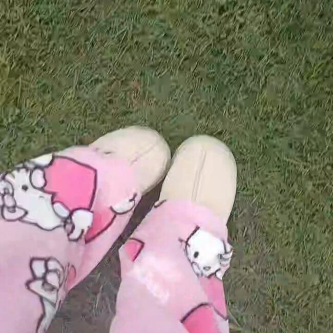 Childcare agency in Berlin: Loujain