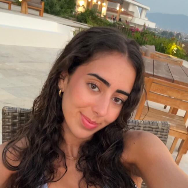 Babysitter in Seville: Rosana