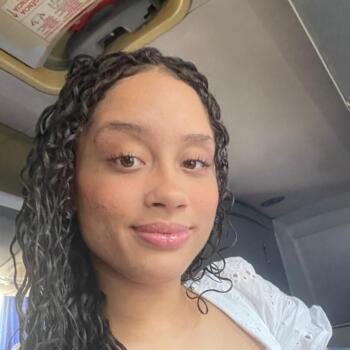 Babysitter Maceió: Vitoria