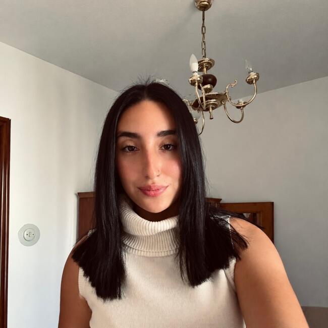 Babysitter in Valladolid: Camila Jiménez Rios