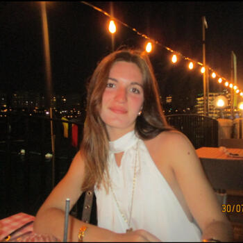 Babysitter in Lille: Lena