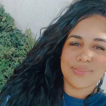 Babysitter in Barueri: Renata