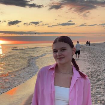 Babysitter in Warsaw: Anastasiia
