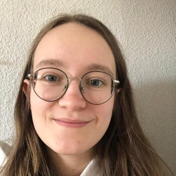 Babysitter in Villejuif: Charlotte