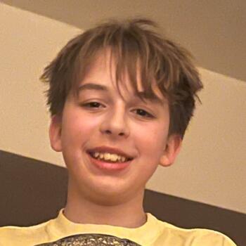 Babysitter in Farnham: Tristan