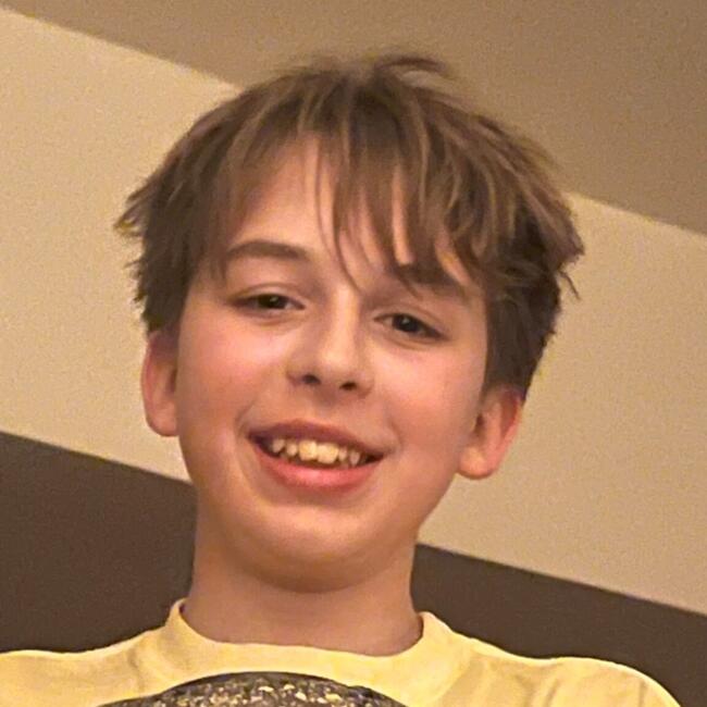 Babysitter in Farnham: Tristan
