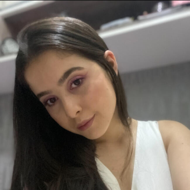 Babá em Cotia: Alice