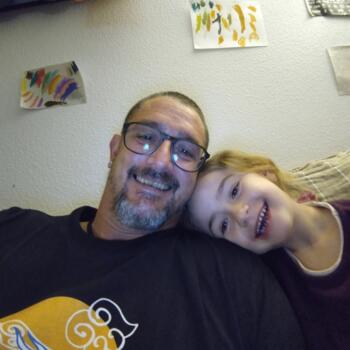 Childminder job in Lacanau: babysitting job Pierre-Alexandre