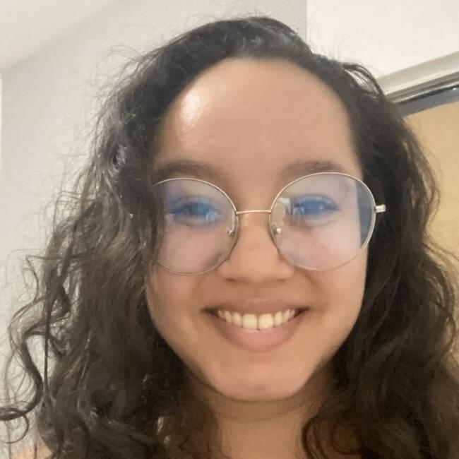 Babá em Jaboatão dos Guararapes: Marina