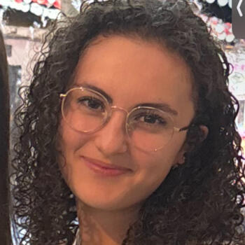 Babysitter in Treillières: Clara