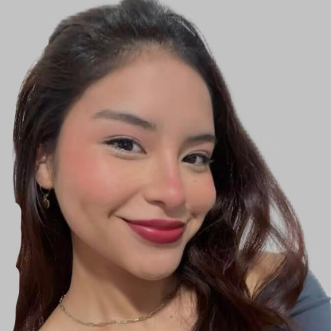 Niñera en La Esperanza (Departamento de La Libertad): Silvina