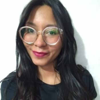 Babysitter in Santa Tecla: Gabriela