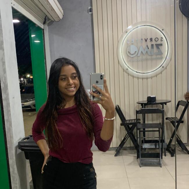 Babysitter in Mata de São João: Sasah