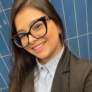 Emprego de babá em Biguaçu: emprego de babá Ana