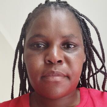 Babysitter Roodepoort: Busisiwe