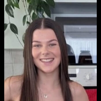 Babysitter Auckland: Taylor