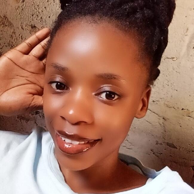 Babysitter in Johannesburg South: Thandekile