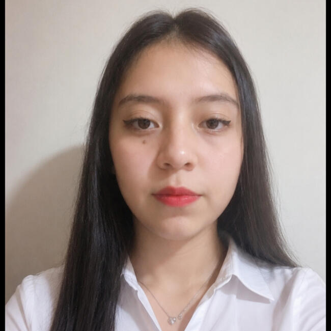 Babysitter in Quito: Camila
