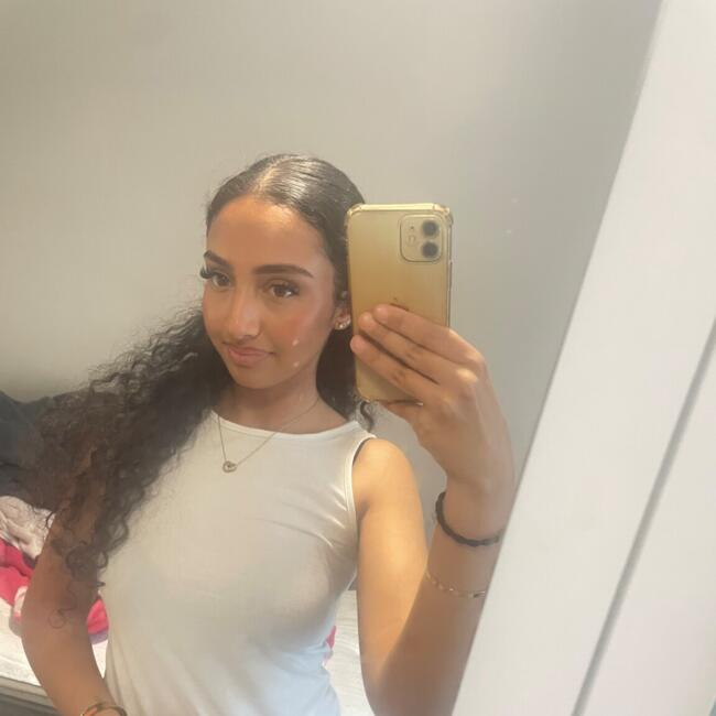 Babysitter in Le Raincy: Nawara