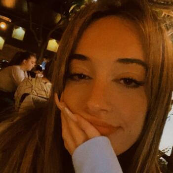 Babysitter a Castellammare di Stabia: Roberta