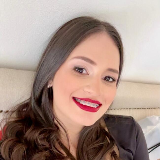 Trabajo para niñera en Tegucigalpa: Emily