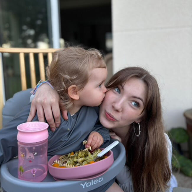 Babysitter in Mesnières-en-Bray: Ailany