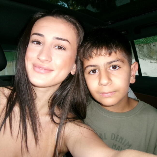 Babysitter in Toronto: Lavin