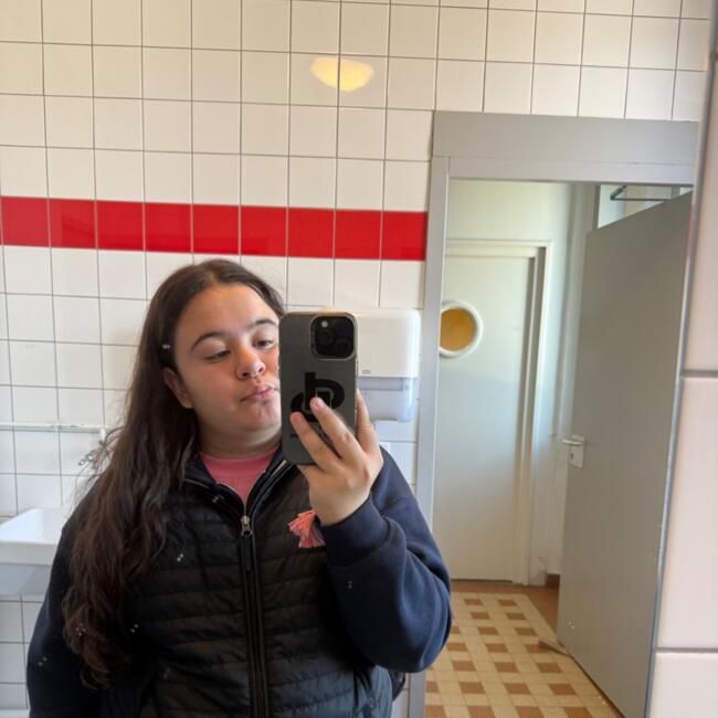 Babysitter in Lons-le-Saunier: Medine