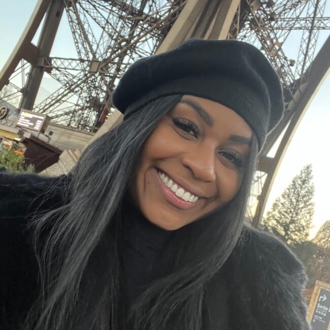 Babysitter em Almada: Stephani