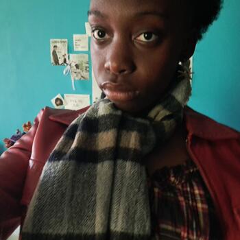 Babysitter Oliveira do Bairro: Iara