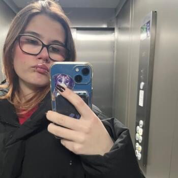 Barnevakt i Grimstad: Sara