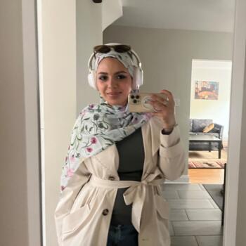 Babysitter in Ottawa: Khadeeja