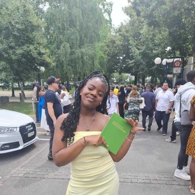 Babysitter in Lausanne: Maelys