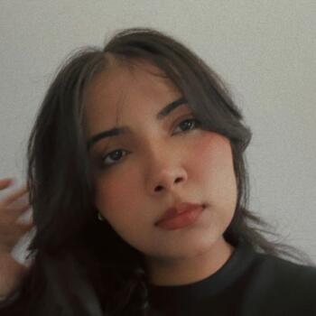 Baby-sitter in Surrey: Sukhmanpreet kaur