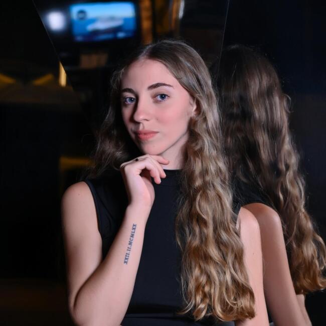 Babysitter em Tavira: Lara