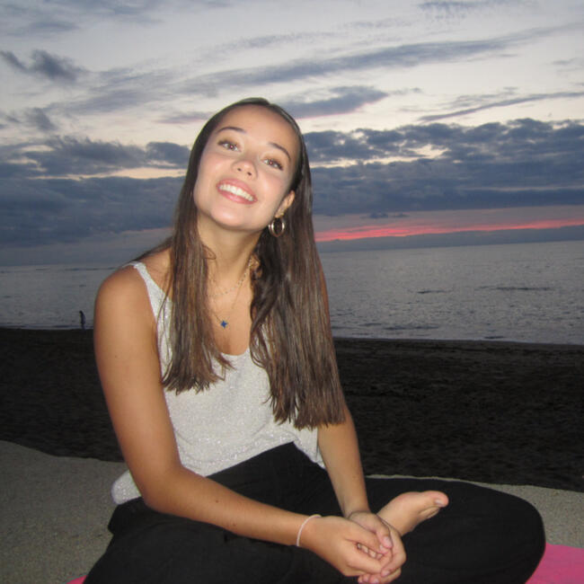 Babysitter in Talence: Manon