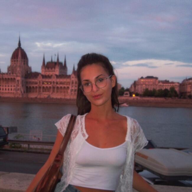 Bébiszitter Budapest területén: Eszter