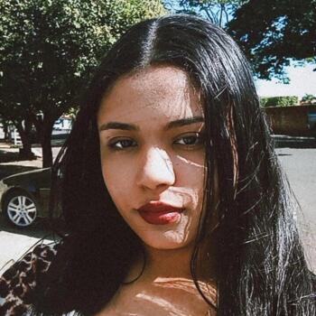 Babysitter in Ponta Grossa: Bianca