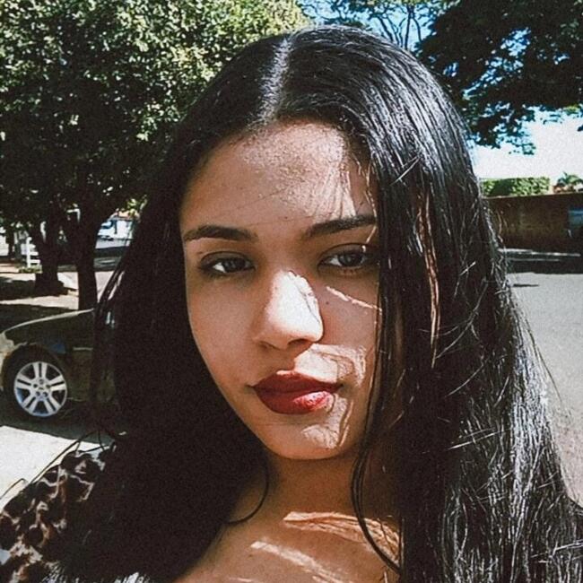 Babysitter in Ponta Grossa: Bianca