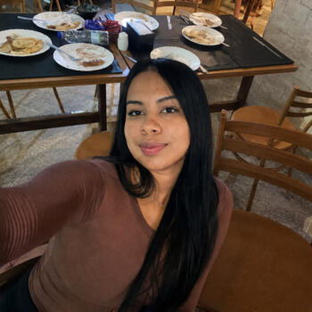Babá Brasília: Ludmila